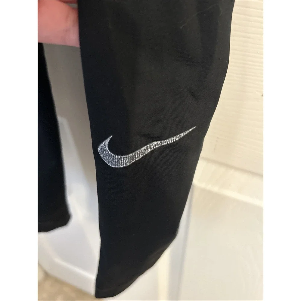 Nike Pro Black Cropped Training Running‎ Yoga Capri 589367-010 Women's Small
